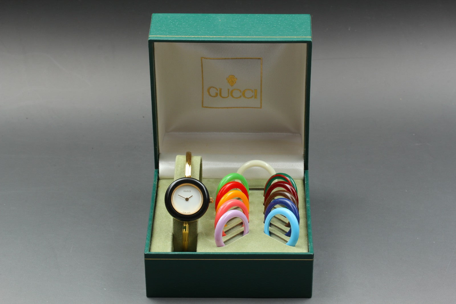 New Batt Gucci Change Bezel 11/12.2 12Color Women's White Quartz Watch JP N MINT