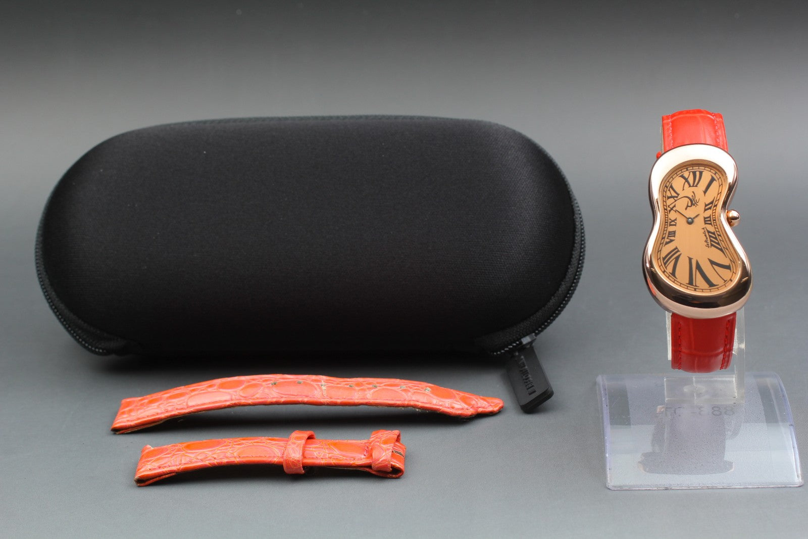 Salvador Dali softwatch 022146 Gold Red 26mm Exaequo Unisex Quartz Watch