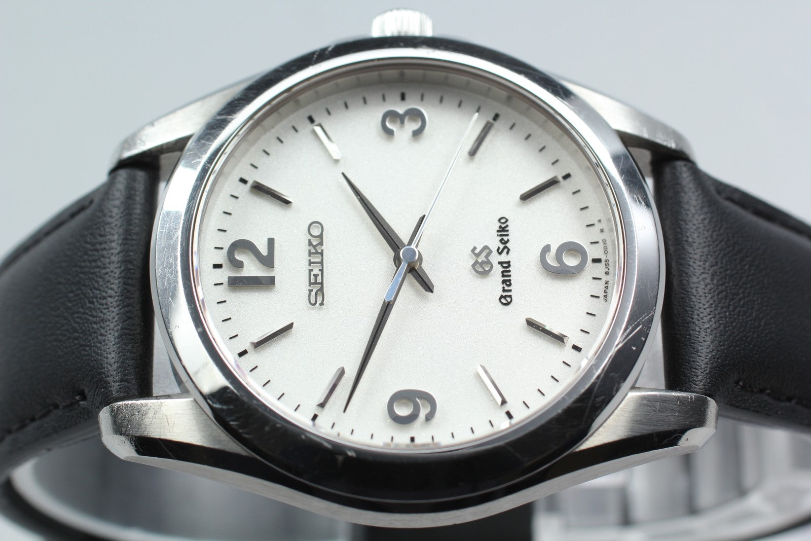 GRAND SEIKO 8J55-0010 SBGF009 GS 35mm White Black Quartz Men's Watch JAPAN
