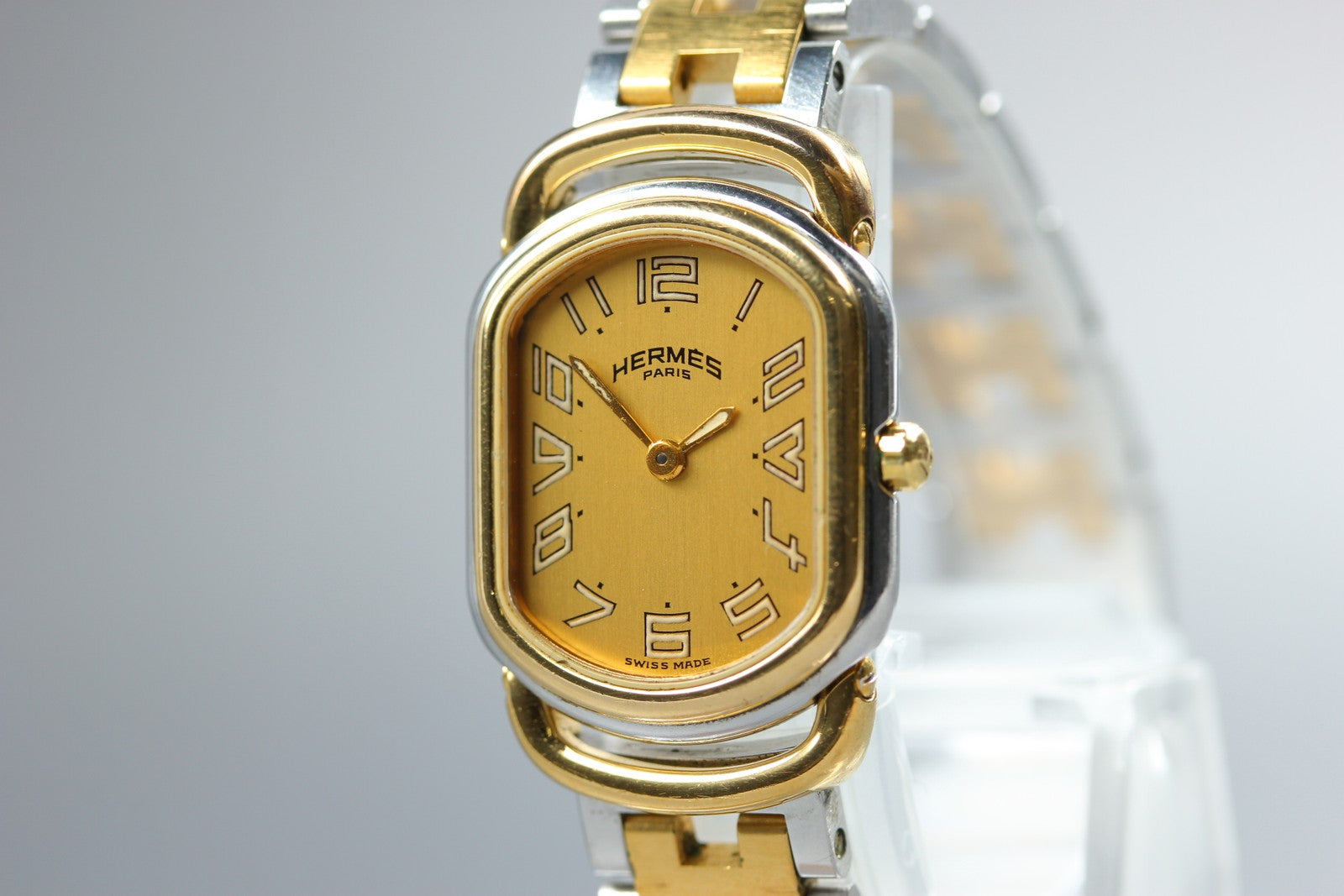 New Batt HERMES Rally Quartz Gold Dial Women's Watch 20mm From JAPAN