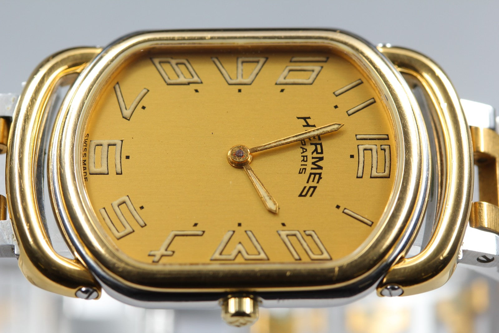 New Batt HERMES Rally RA1.240 Quartz Gold Dial Women's Watch 25mm JAPAN Box