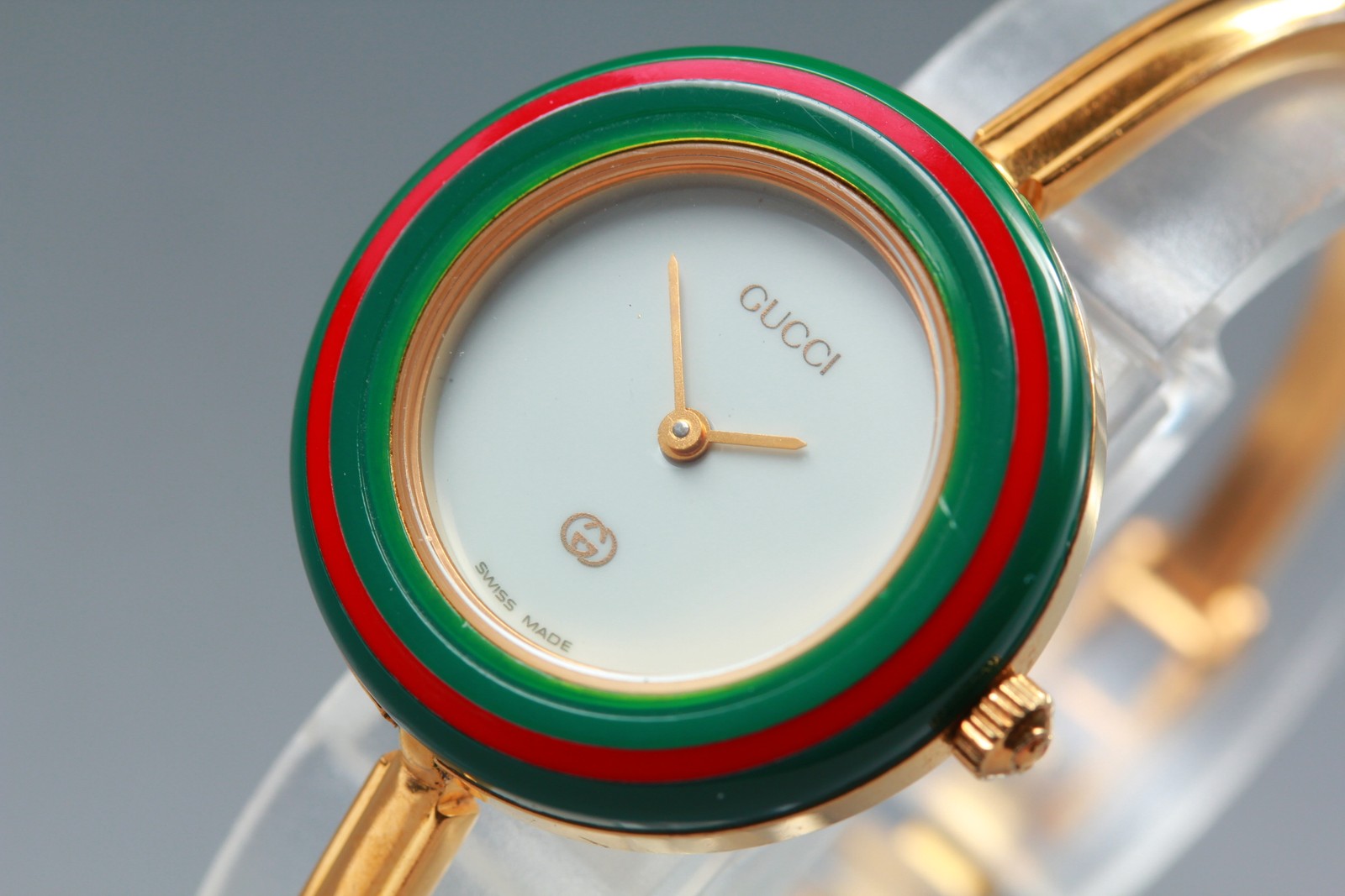 New Batt Gucci 11/12 Change Bezel 12 Colors Gold Quartz Women's Watch From JAPAN