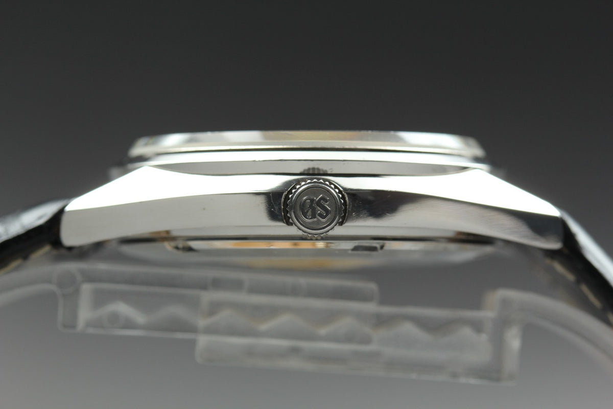 overhauled Vintage SEIKO Grand Seiko 5645-7010 Silver Dial Men's Watch 35mm JP