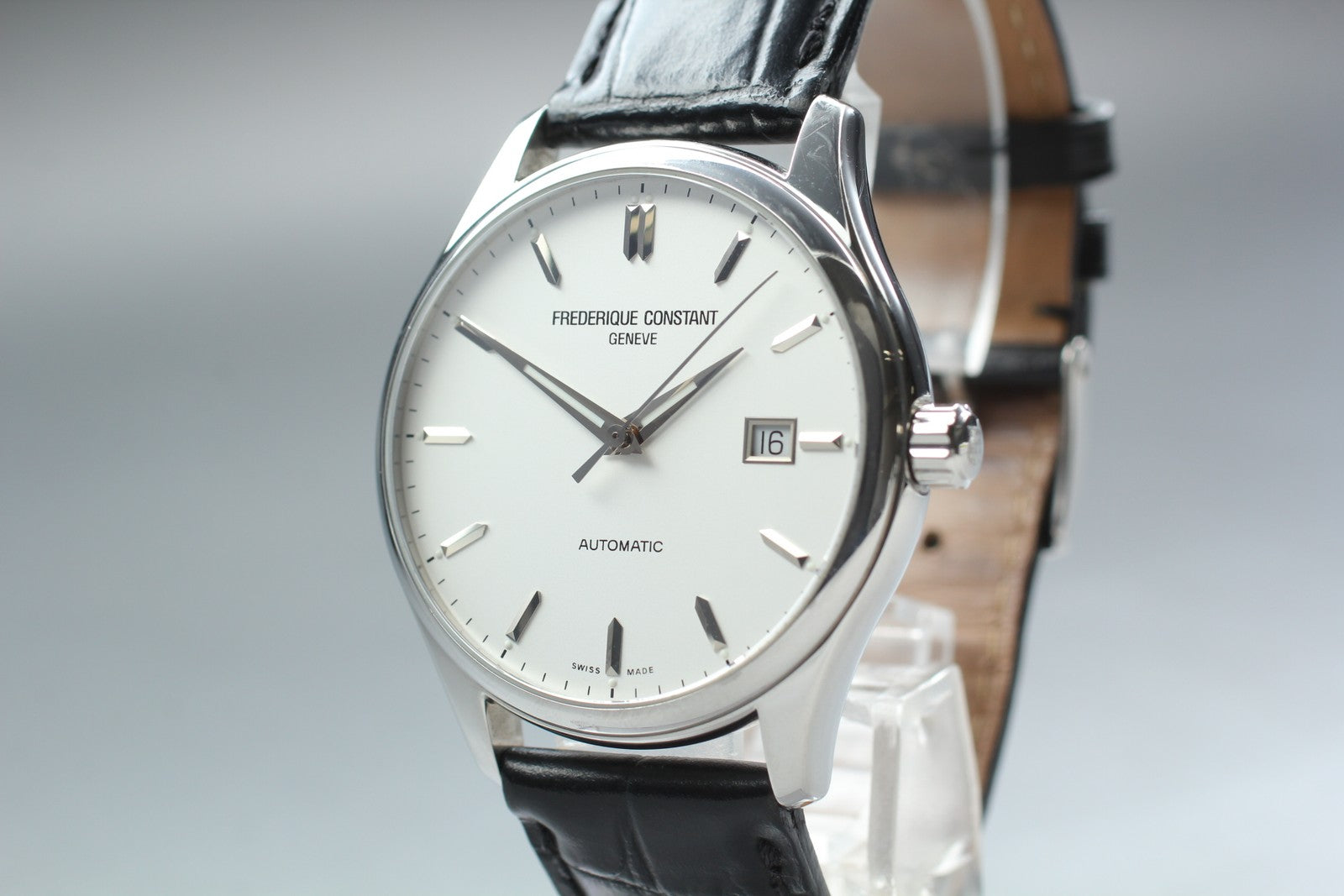 FREDERIQUE CONSTANT Classics FC-303X5B3/4/5/6 Automatic Men's Watch 39mm JAPAN