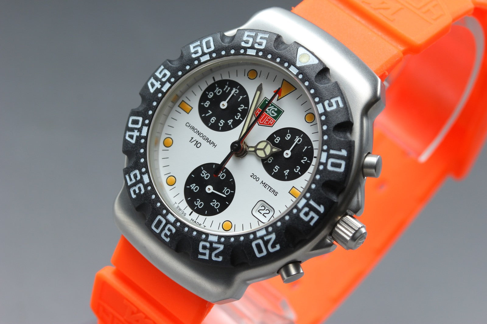 New Batt TAG HEUER Formula 1 CA1212-R0 Quartz Chronograph Men's Watch 37mm JAPAN