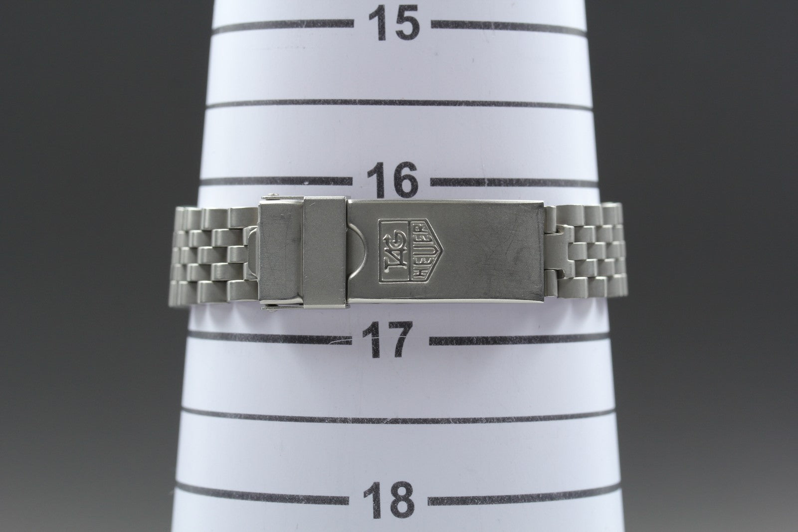 Vintage TAG Heuer Formula 1 WA1418 White Quartz Women's Watch 28mm From JAPAN