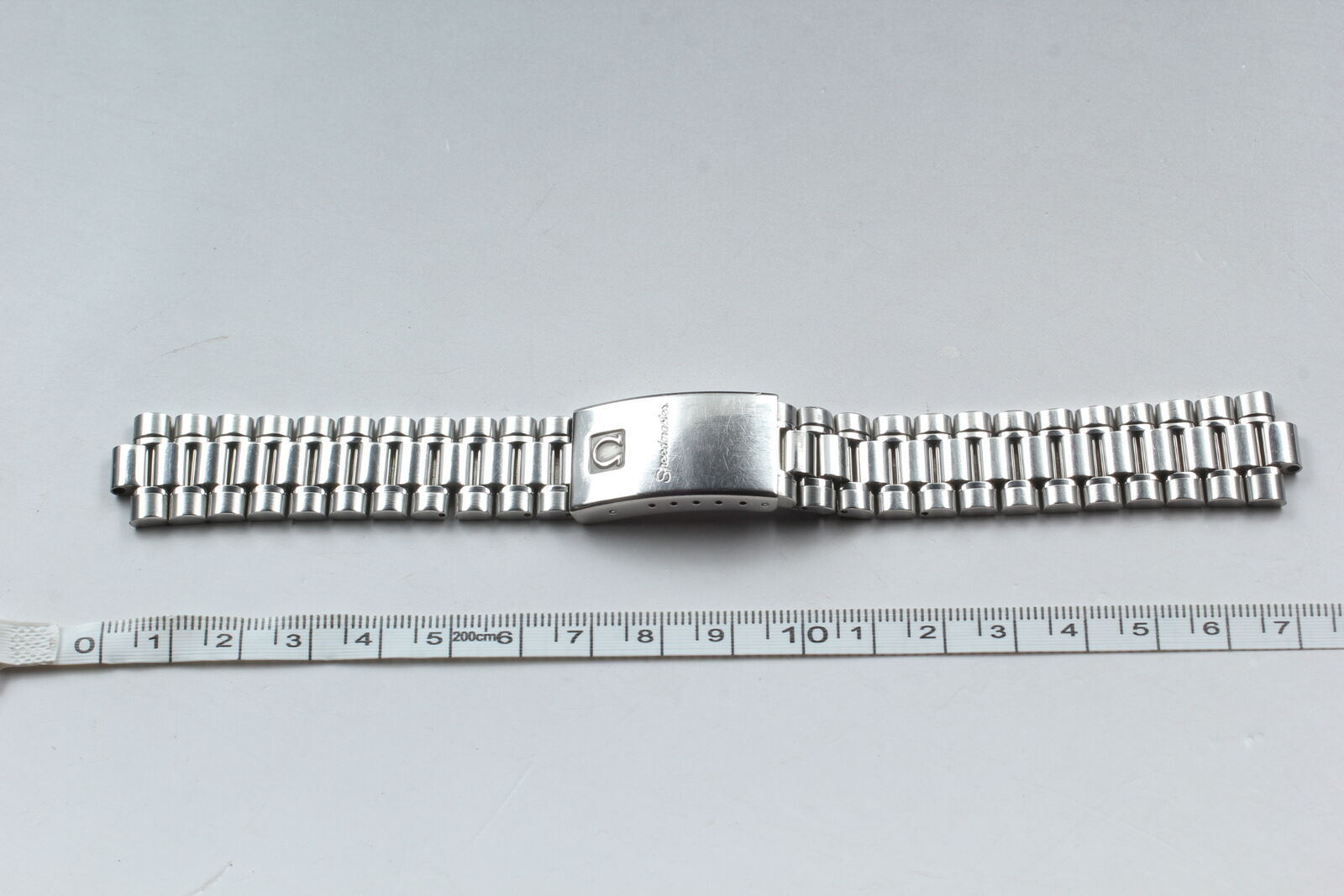 4768376