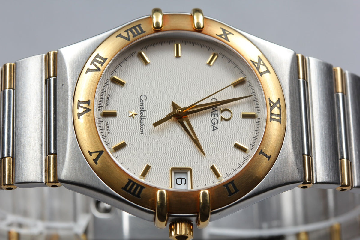 New Batt Vintage OMEGA Constellation 1312.3 Quartz Men's Watch 33mm From JAPAN
