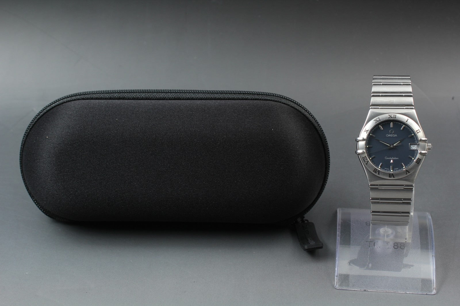 New Batt Vintage OMEGA Constellation Cal.1512 Quartz Men's Watch 33mm From JAPAN