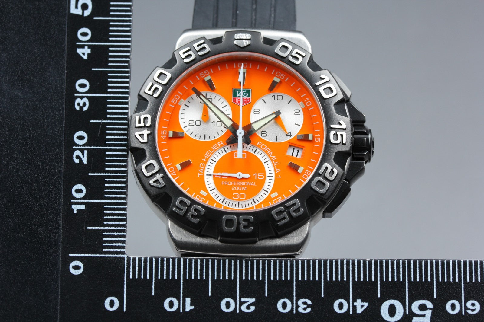 TAG Heuer Formula 1 CAH1113 Quartz Orange Chronograph Men's Watch 40mm JAPAN