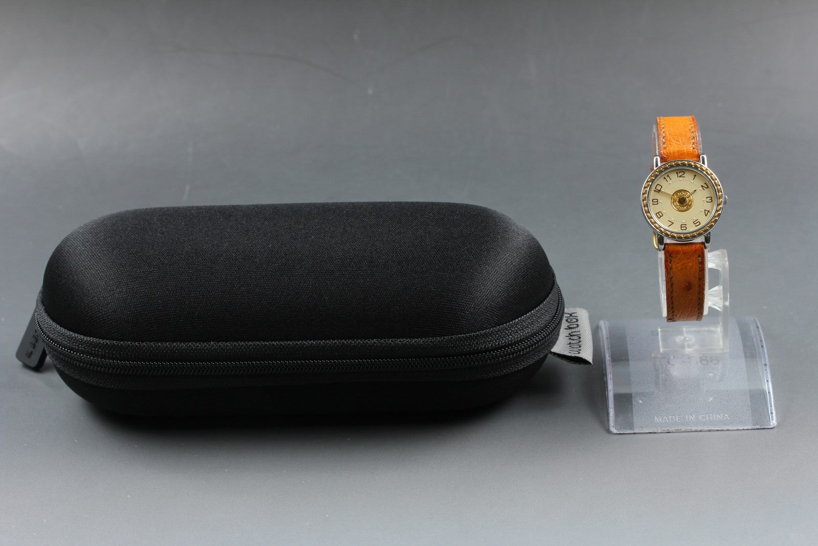 Vintage HERMES Sellier SE4.220 Gold Brown "Z" 24mm Woman's Quartz Watch