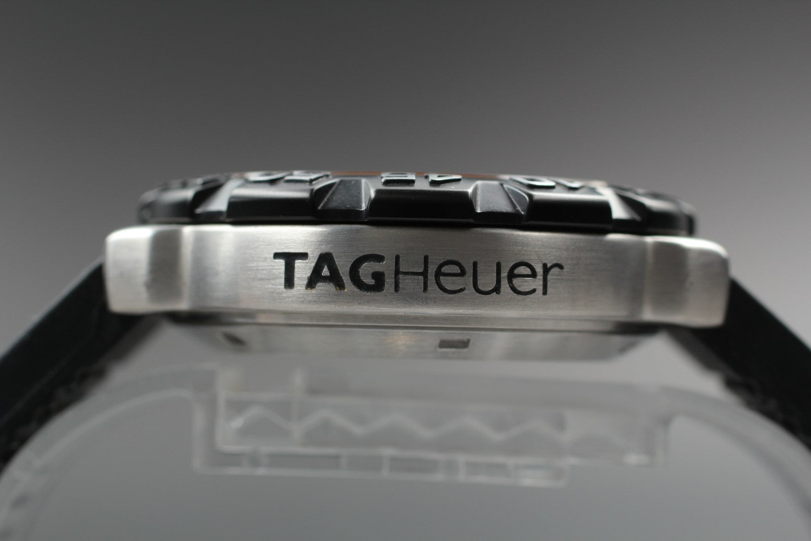 Used* TAG Heuer Formula 1 CAH1112 Red Chronograph Quartz Men's Watch 42mm JAPAN