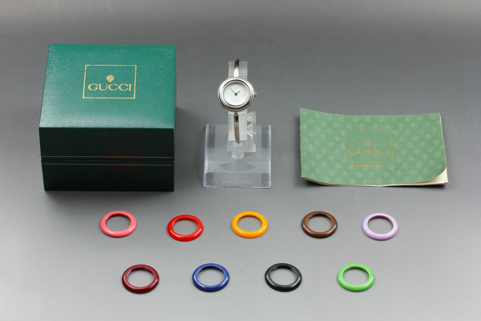 Gucci Change Bezel 11/12.2 10 Colors Silver Bangle Women's Qz Watch Vintage Box