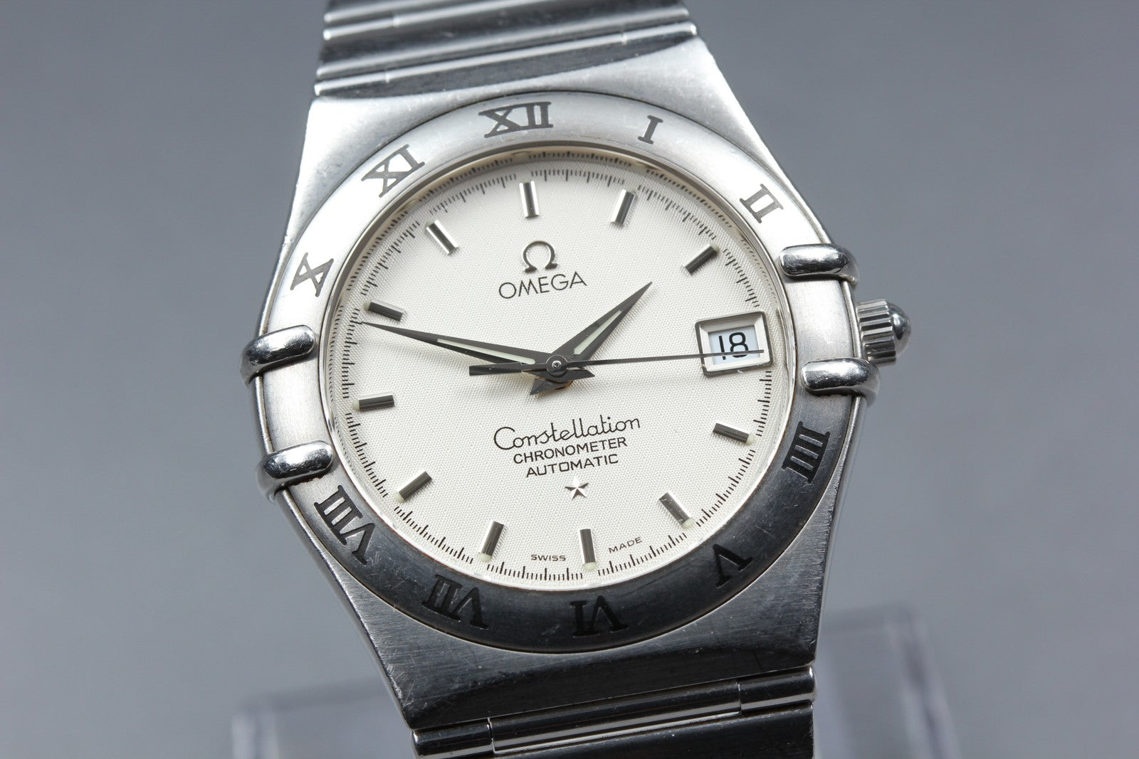 Vintage OMEGA Constellation 1502.3 Automatic White Date Men's Watch 35mm JAPAN