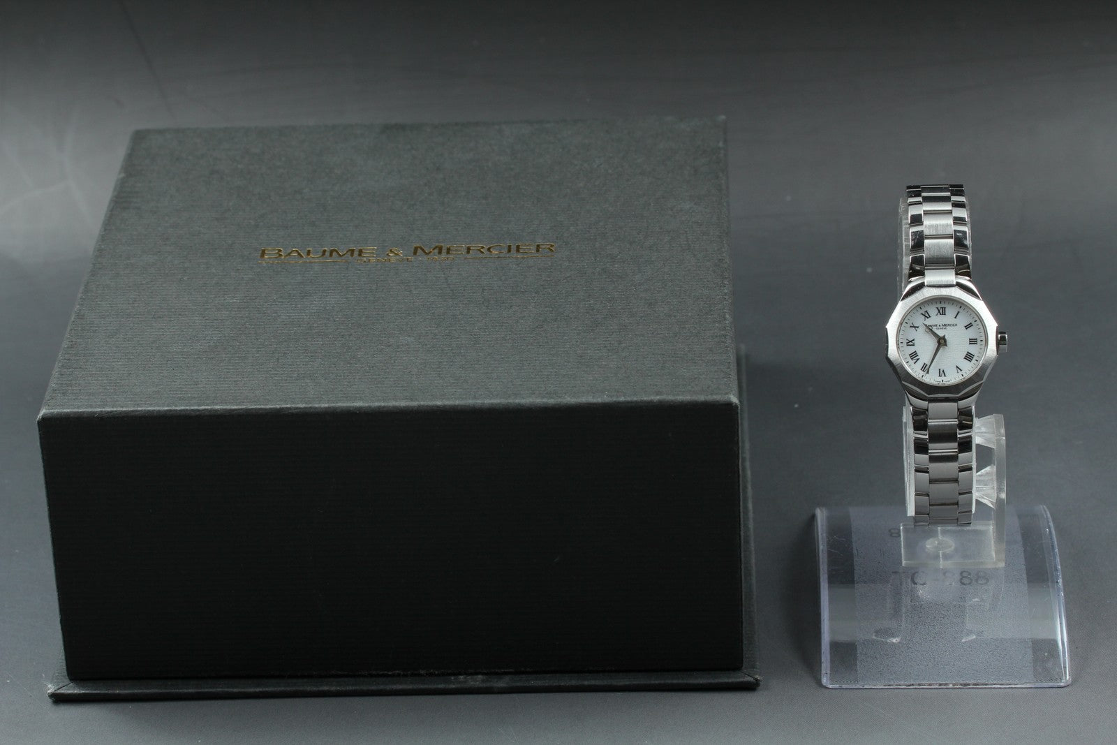BAUME&MERCIER Riviera 65505 Quartz White Dial Women's Watch 22mm JAPAN Box