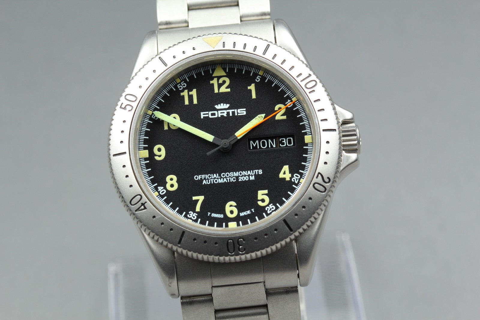 FORTIS Cosmonauts 610.22.158 Automatic Black Day/Date Men's Watch 39mm JP Exc+4