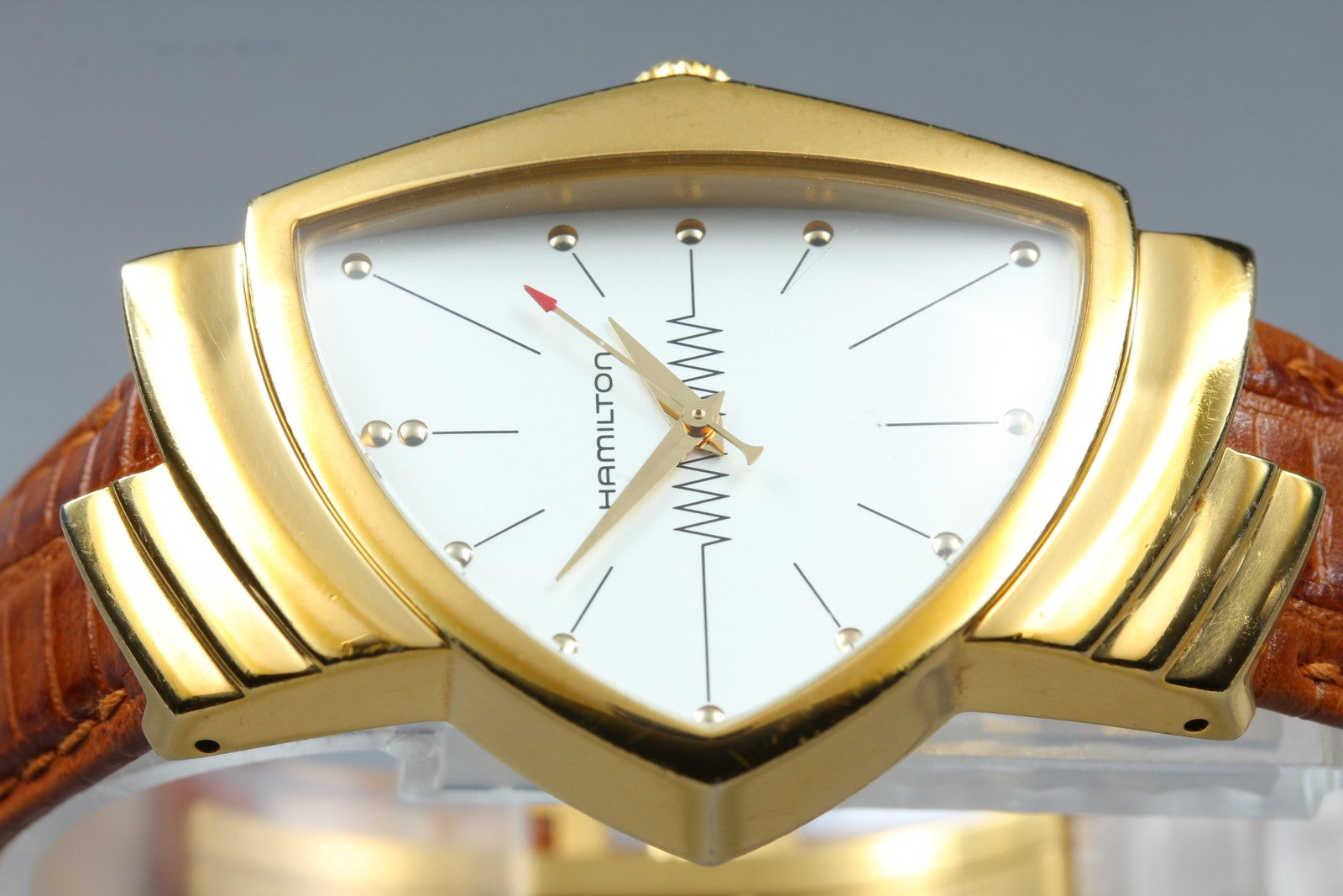 New Batt Hamilton Ventura H243010 Quartz White Dial Men's Watch 32mm Exc+4*Box