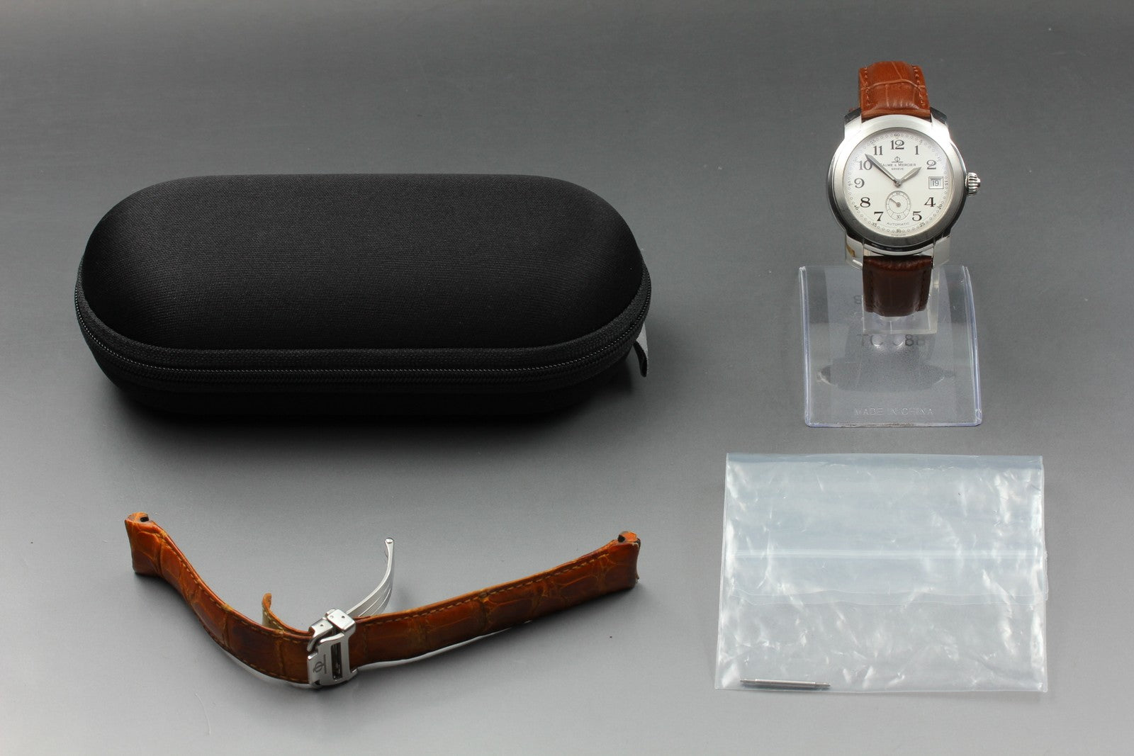 BAUME&MERCIER Capeland MV045221 Automatic White Date Men's Watch 39mm JAPAN