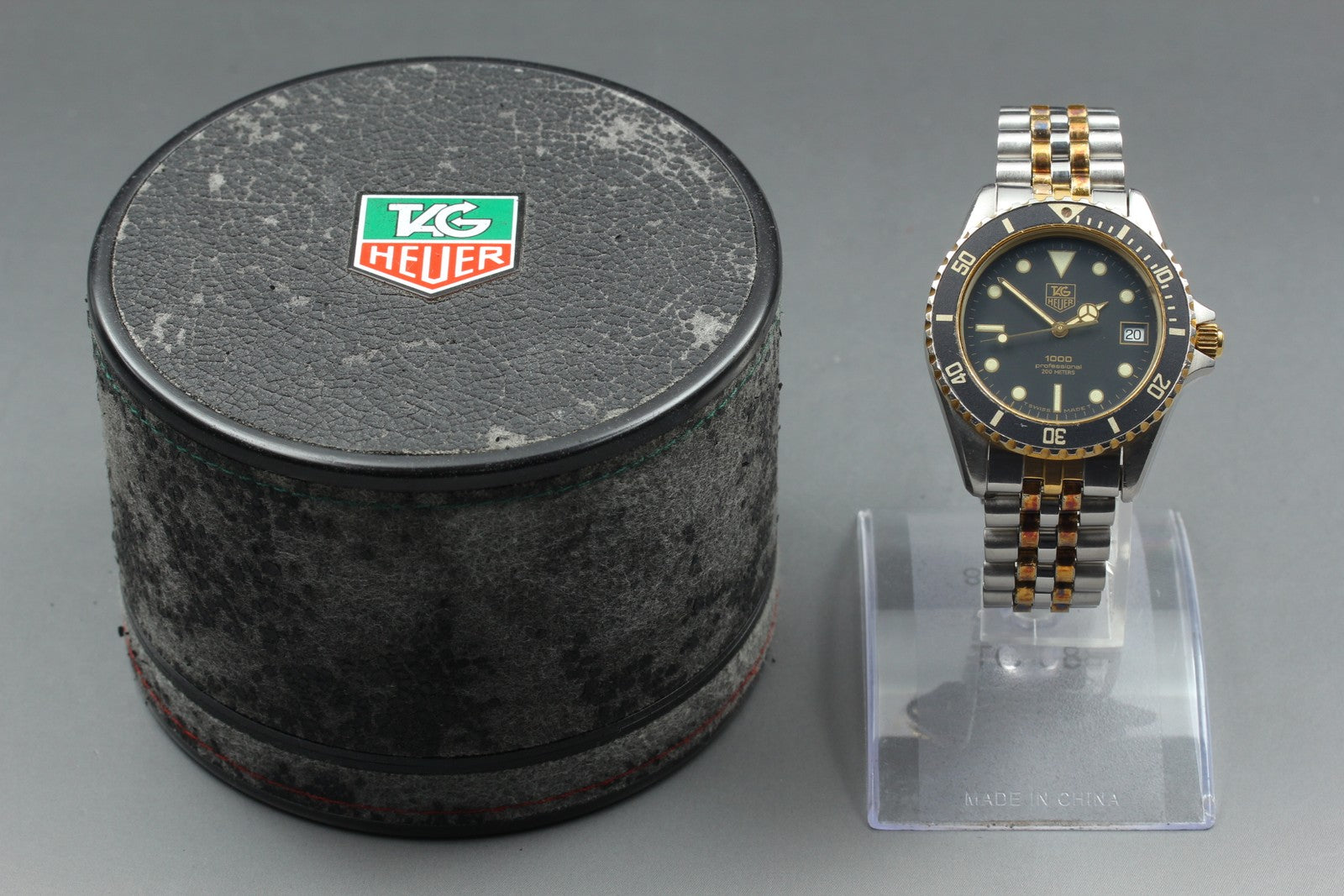 TAG Heuer 1000 PROFESSIONAL 980.020L Quartz Black Dial Men's Watch 37mm Exc+4