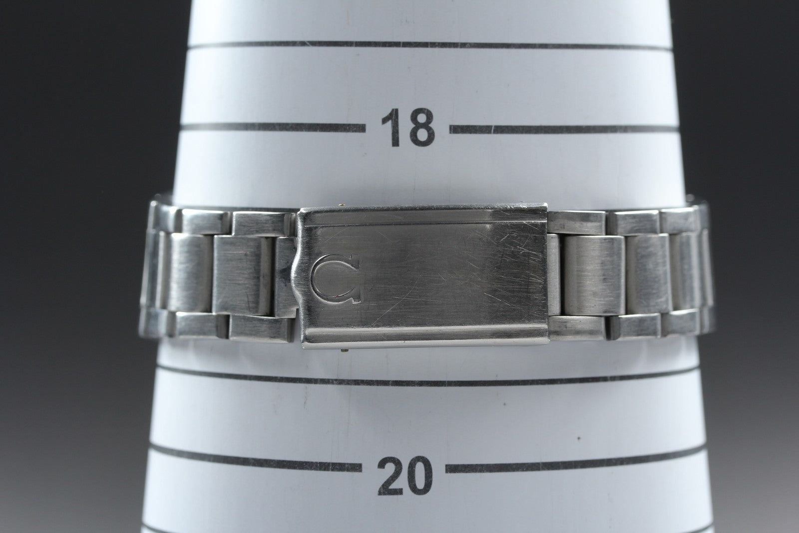 Vintage Omega Geneve DYNAMIC Tool 107 Day/Date 41mm Automatic Man's Watch