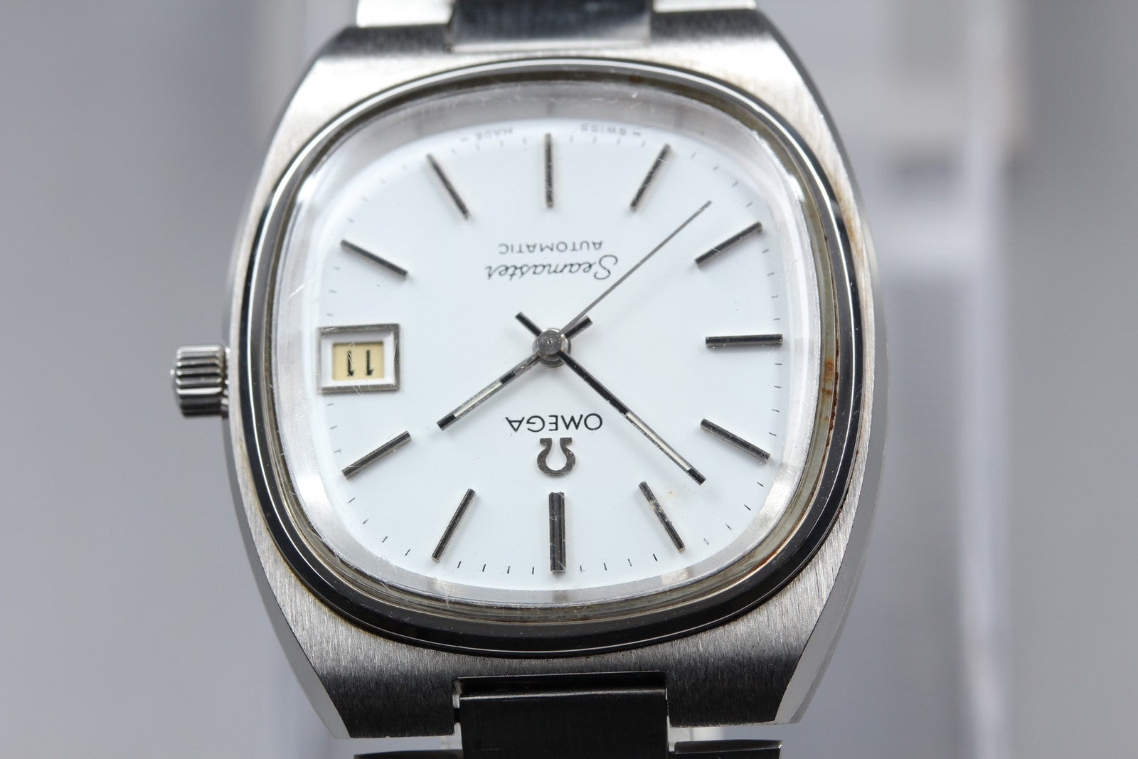 Vintage OMEGA Seamaster 166.0207 Silver Automatic Men's Watch 35mm JAPAN