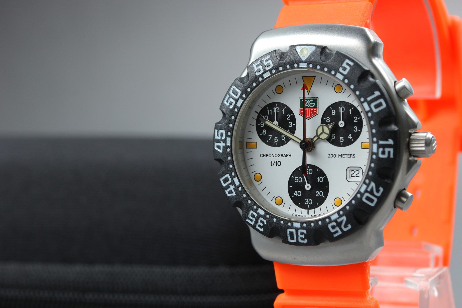 New Batt TAG HEUER Formula 1 CA1212-R0 Quartz Chronograph Men's Watch 37mm JAPAN