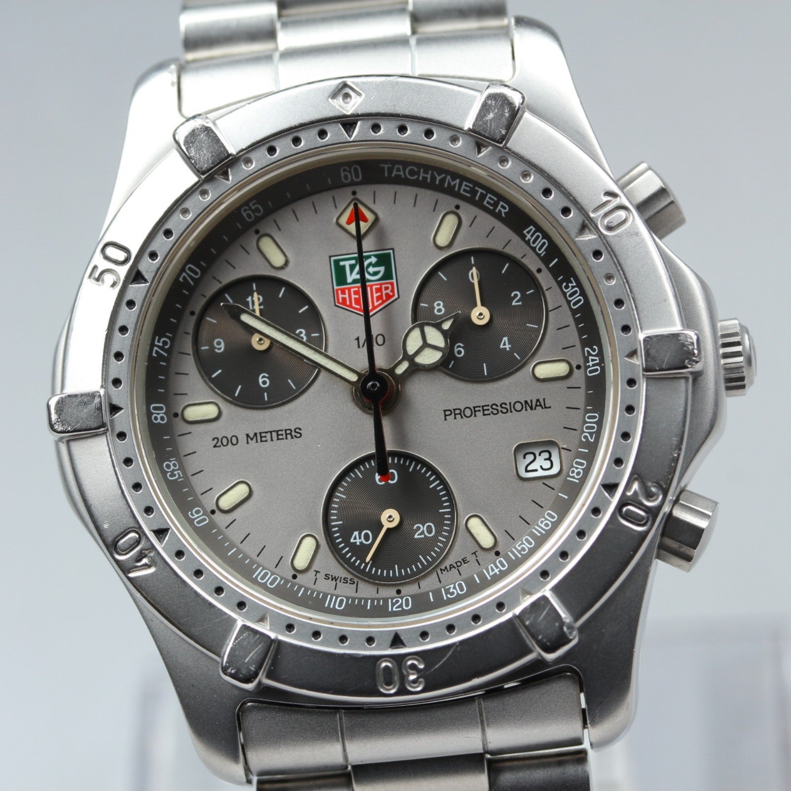 Vintage TAG HEUER Professional CE1111 Quartz Gray Men's Watch 40mm JAPAN Box