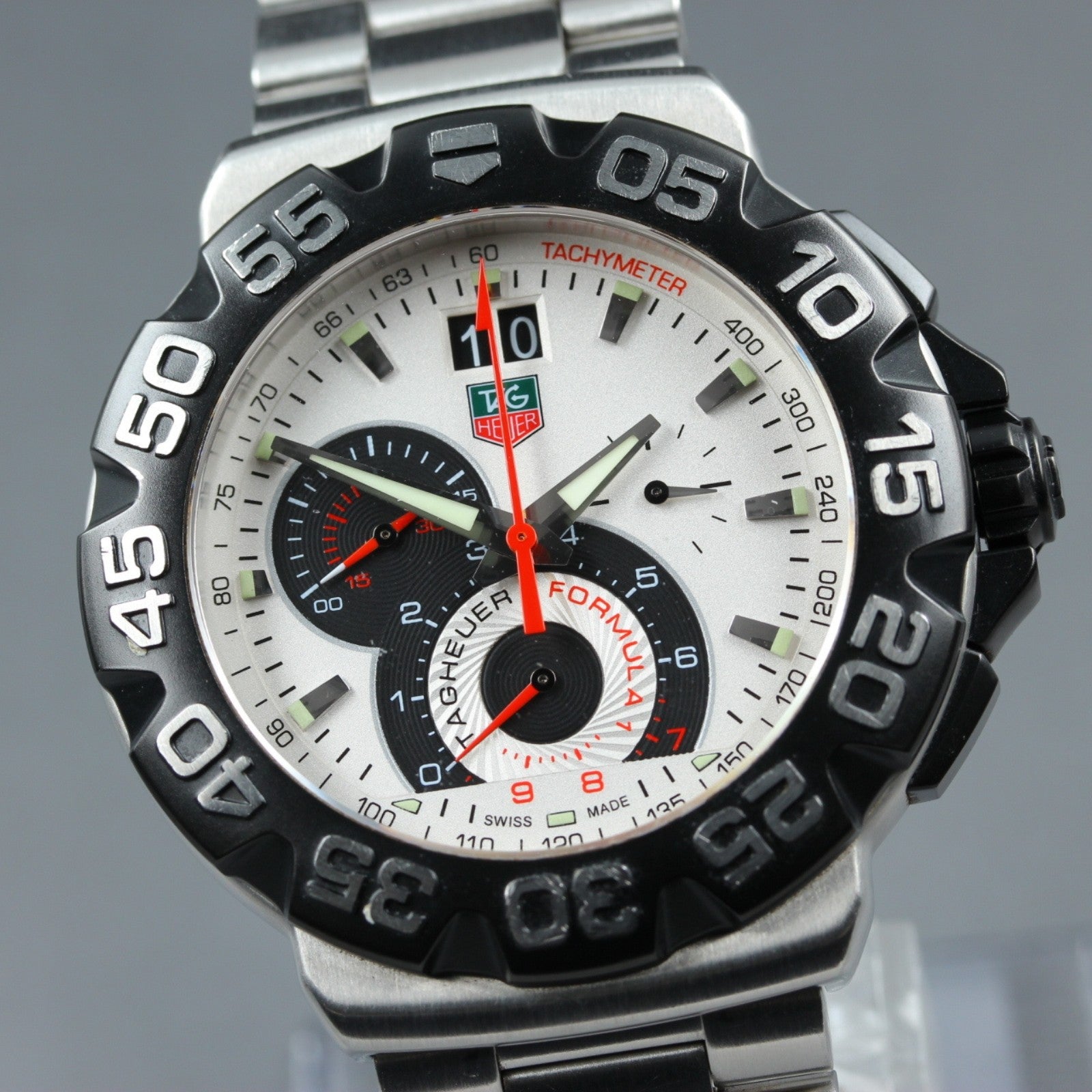 TAG Heuer Formula 1 CAH1011 Quartz White Dial Date Men's Watch 44mm JAPAN