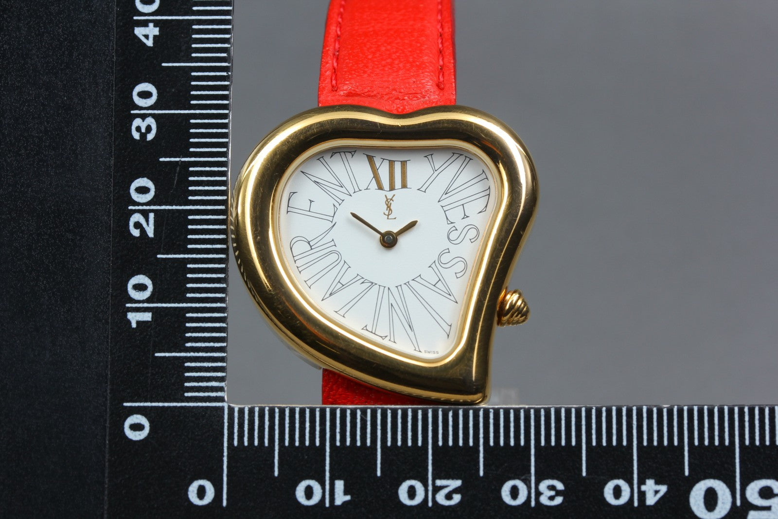 Yves Saint Laurent Heart Gold Red Leather 30mm Women's Watch Quartz Vintage