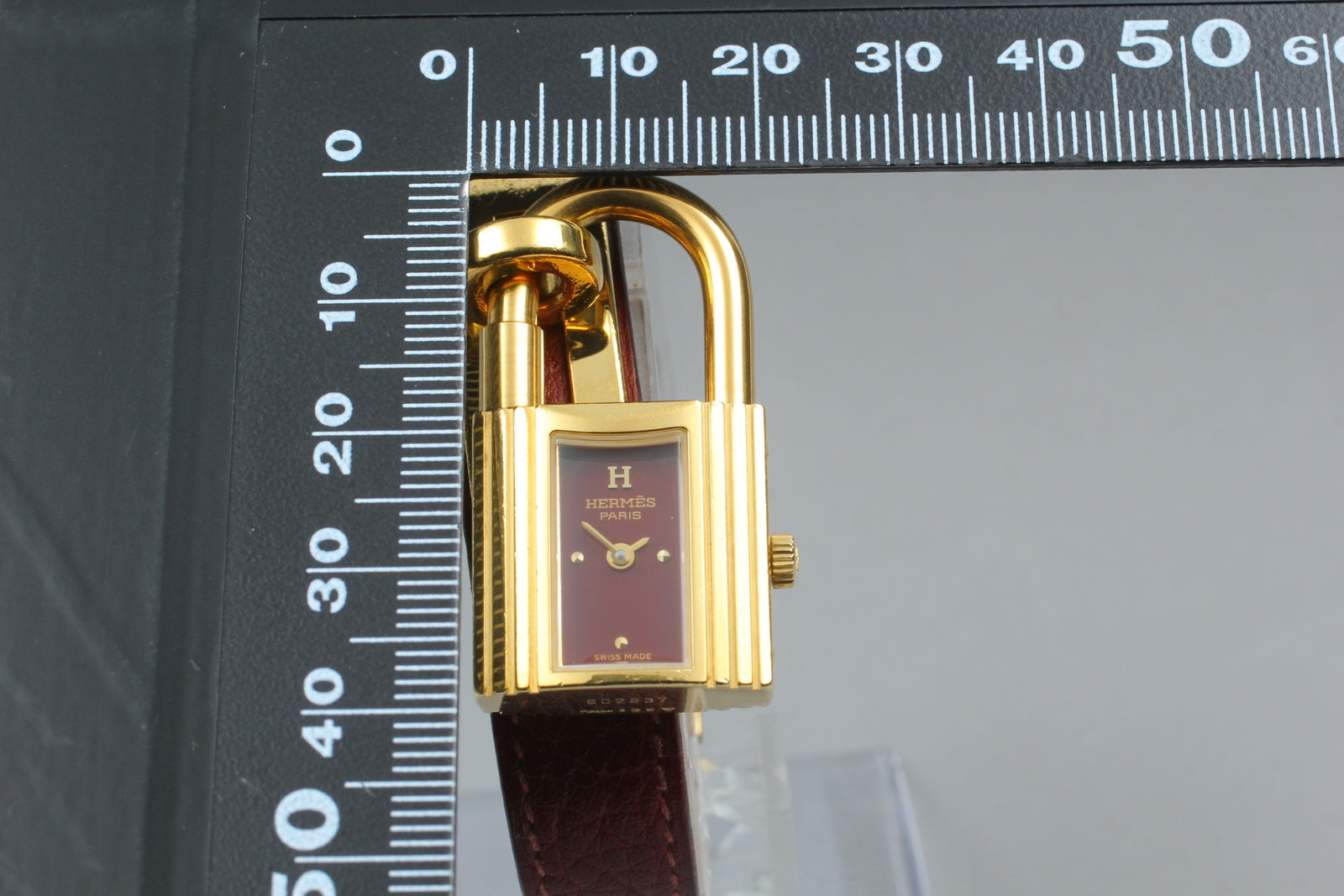6850023