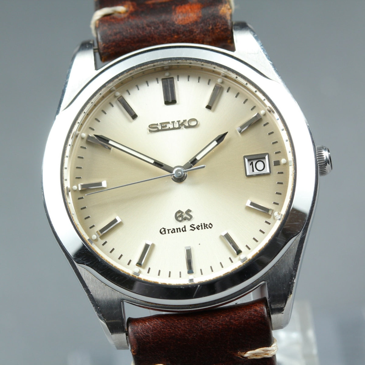 New Batt Vintage SEIKO Grand Seiko 8N65-8000 Quartz Men's Watch 35mm From JAPAN