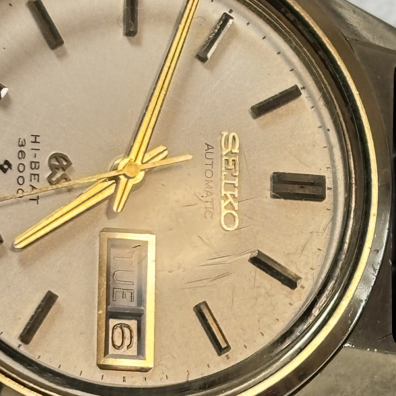 7309332