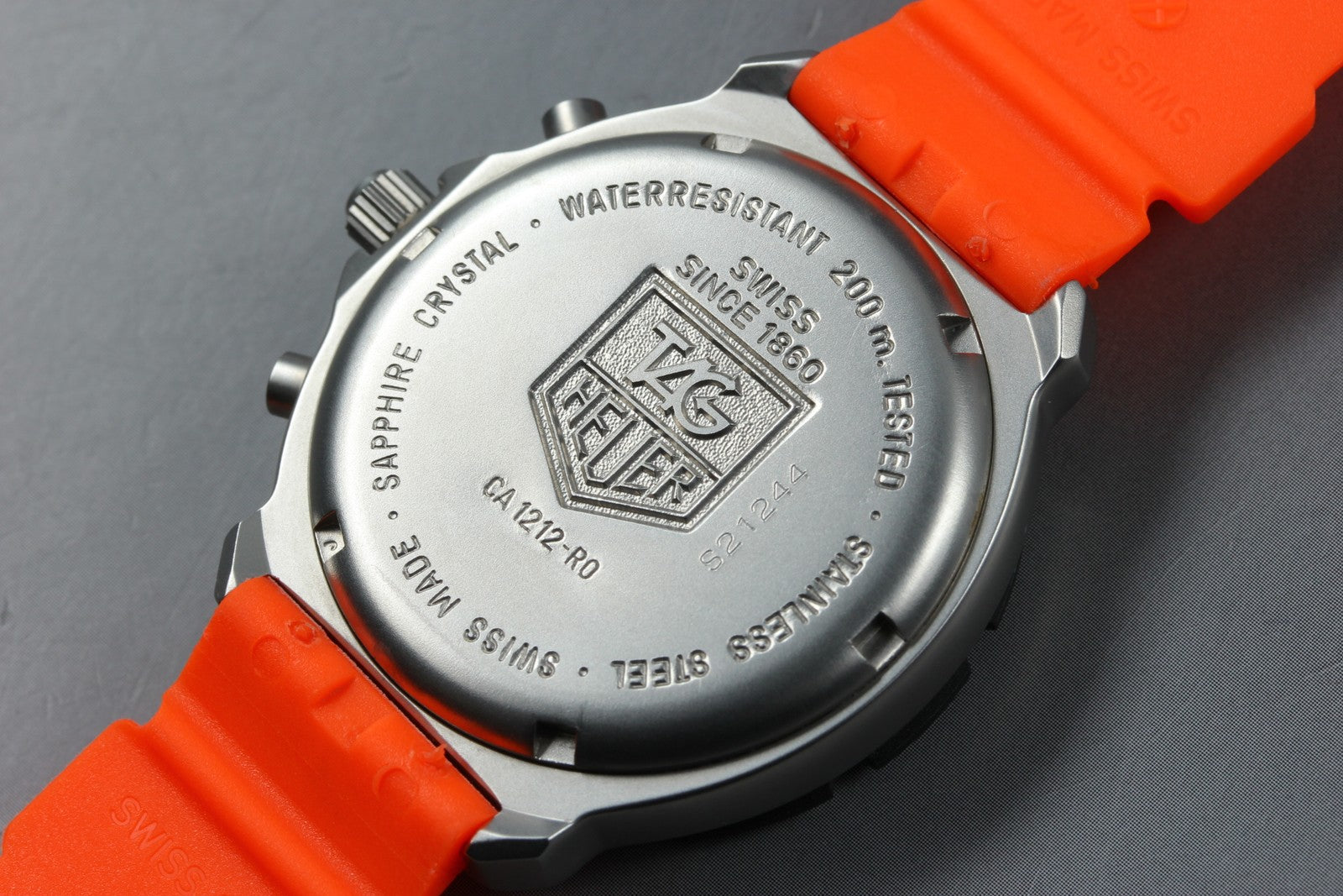 New Batt TAG HEUER Formula 1 CA1212-R0 Quartz Chronograph Men's Watch 37mm JAPAN