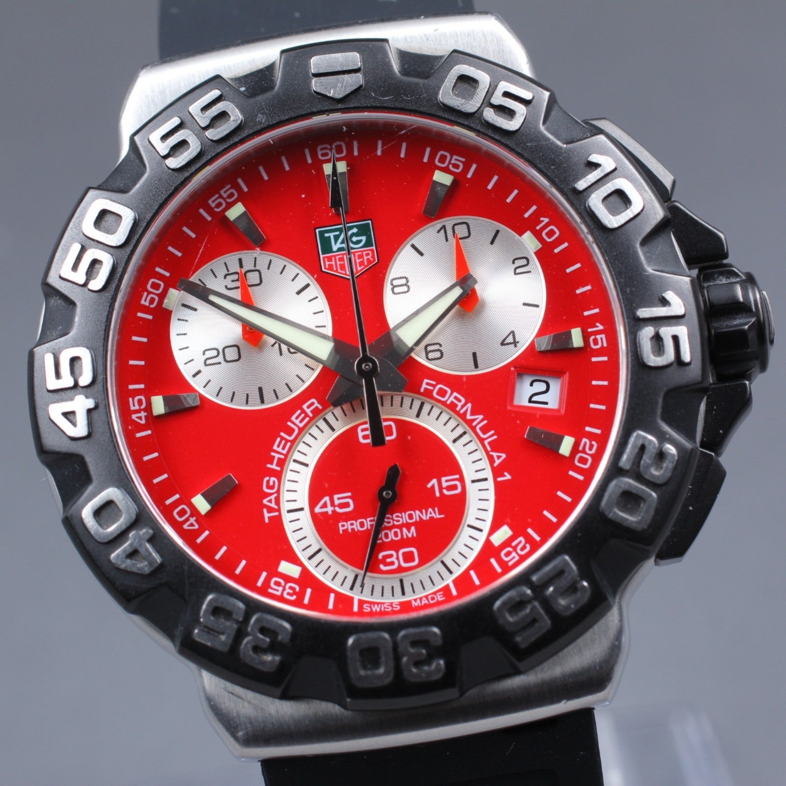 Used TAG Heuer Formula 1 CAH1112 Red Quartz Chronograph Men's Watch 42mm JAPAN