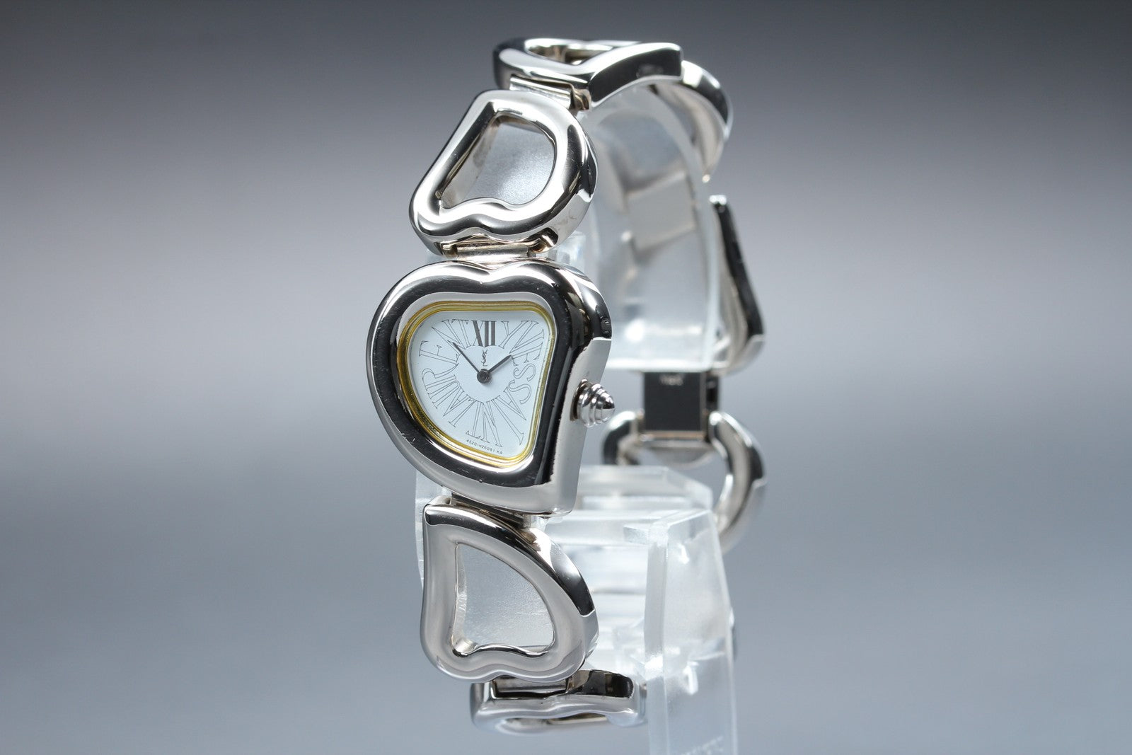 Yves Saint Laurent Heart YSL Silver 24mm 4520-H15556 Quartz Women's Watch