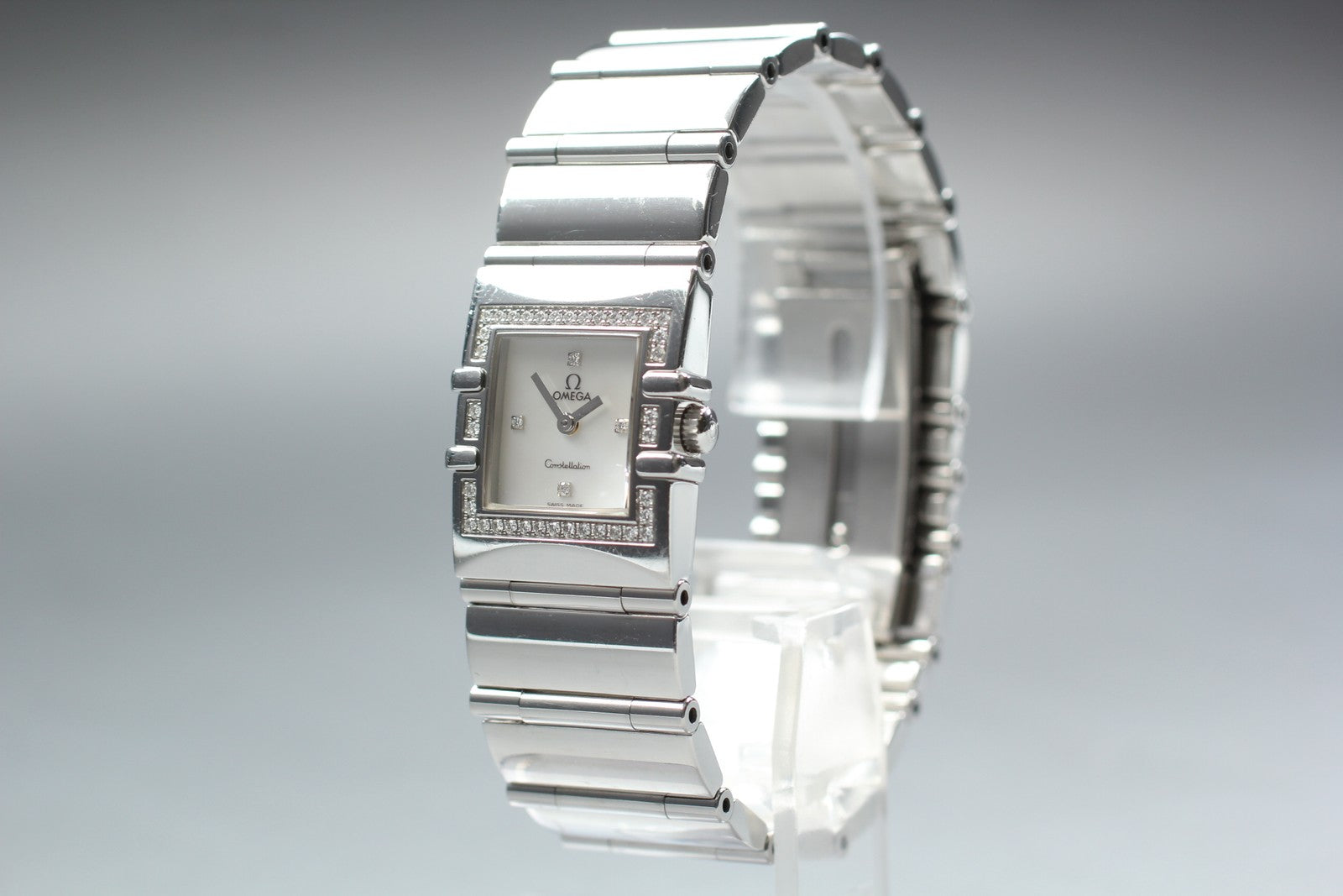 OMEGA Constellation QUADRA 1528.36 1376 Diamond Bezel Women's Quartz Watch