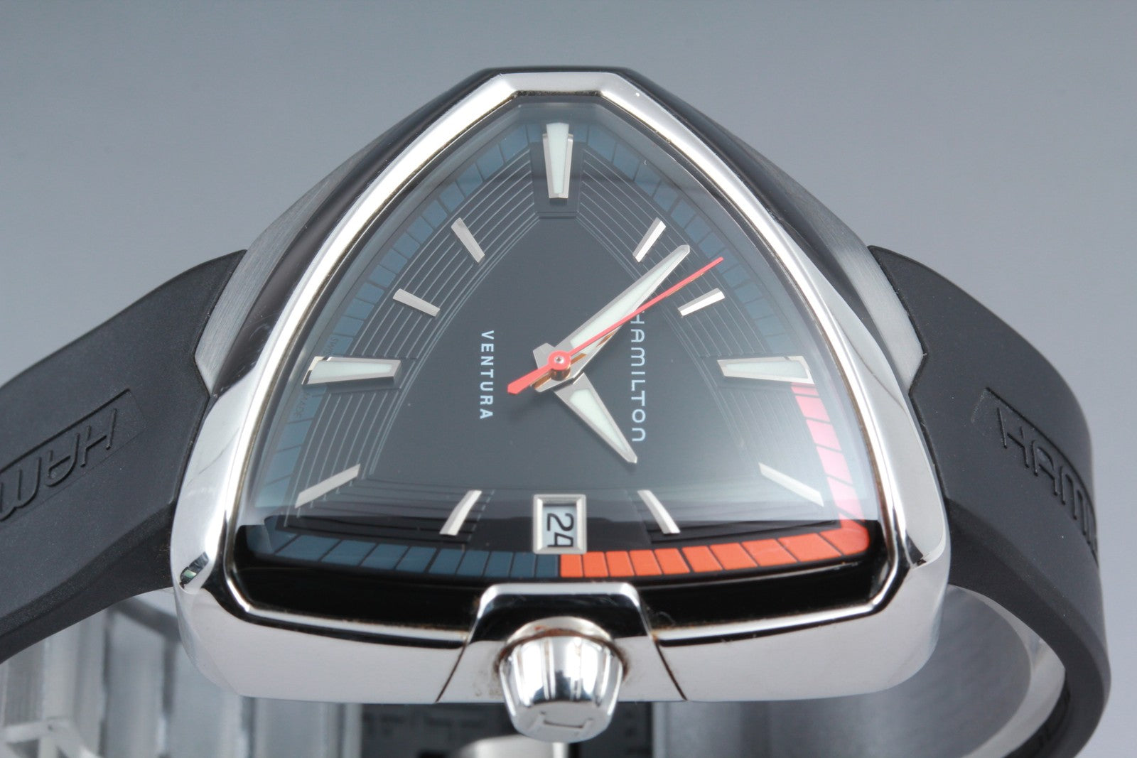 New Batt Hamilton Ventura Elvis80 H245510 Black Date Quartz Men's Watch 41mm JP