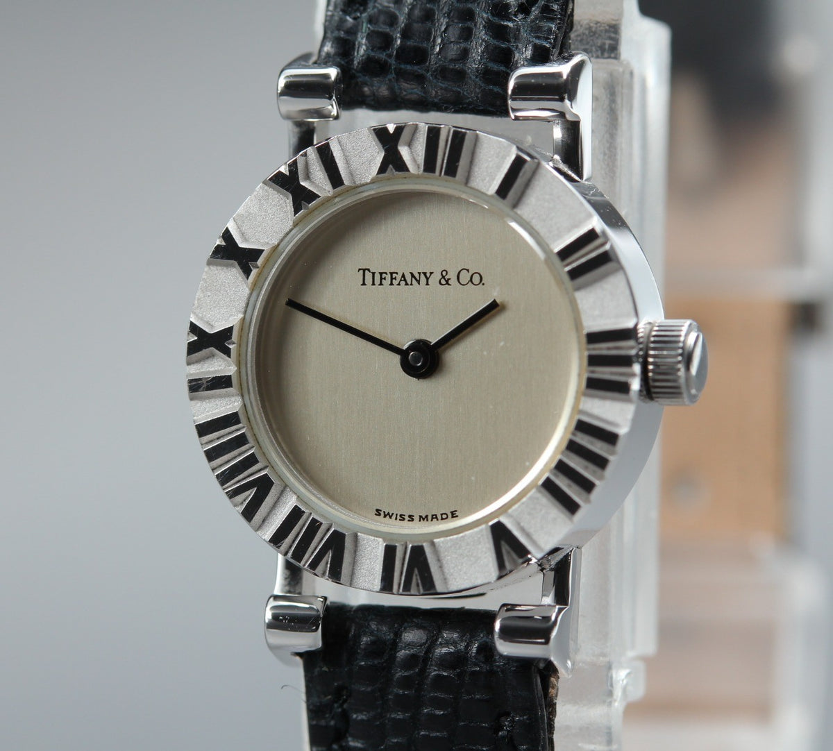 TIFFANY & Co. Atlas Mini S0640 Silver Dial Black 19mm Women's Quartz Watch