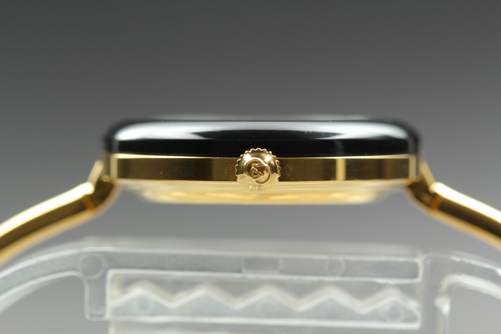 New Batt Gucci Change Bezel 11/12.2 12Color Women's White Quartz Watch JP N MINT