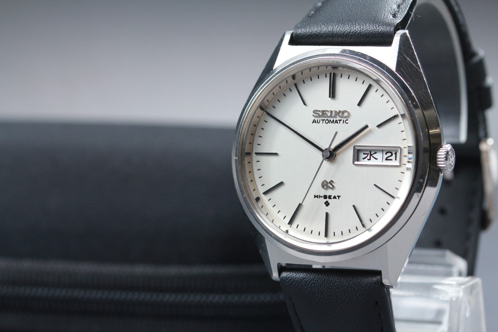 overhauled SEIKO Grand Seiko GS 5646-7010 Silver Manual Men's Watch 35mm JAPAN