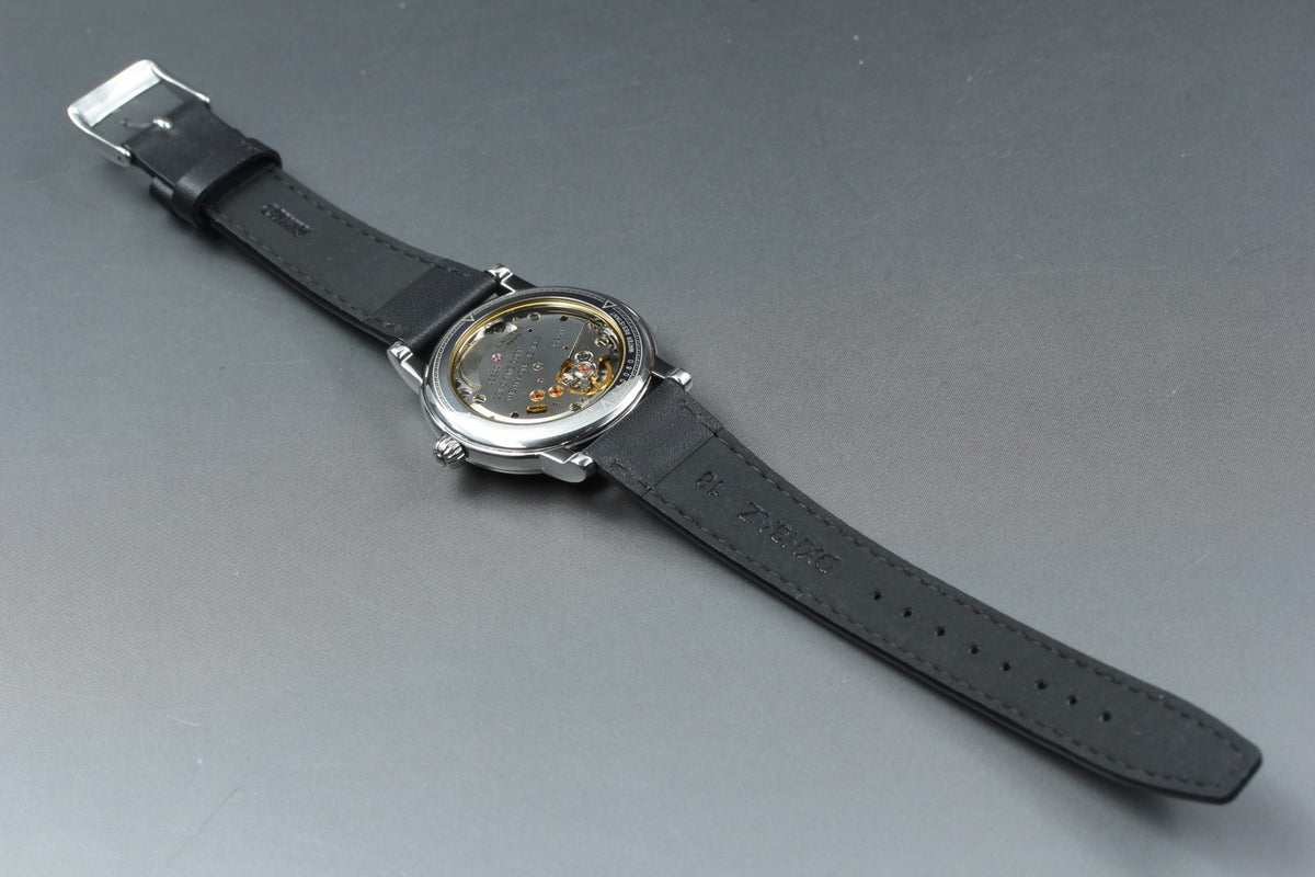 SEIKO Laurel 4S24-0060 LJAL602 Hand Winding Silver 34mm Mens Watch Vintage JAPAN