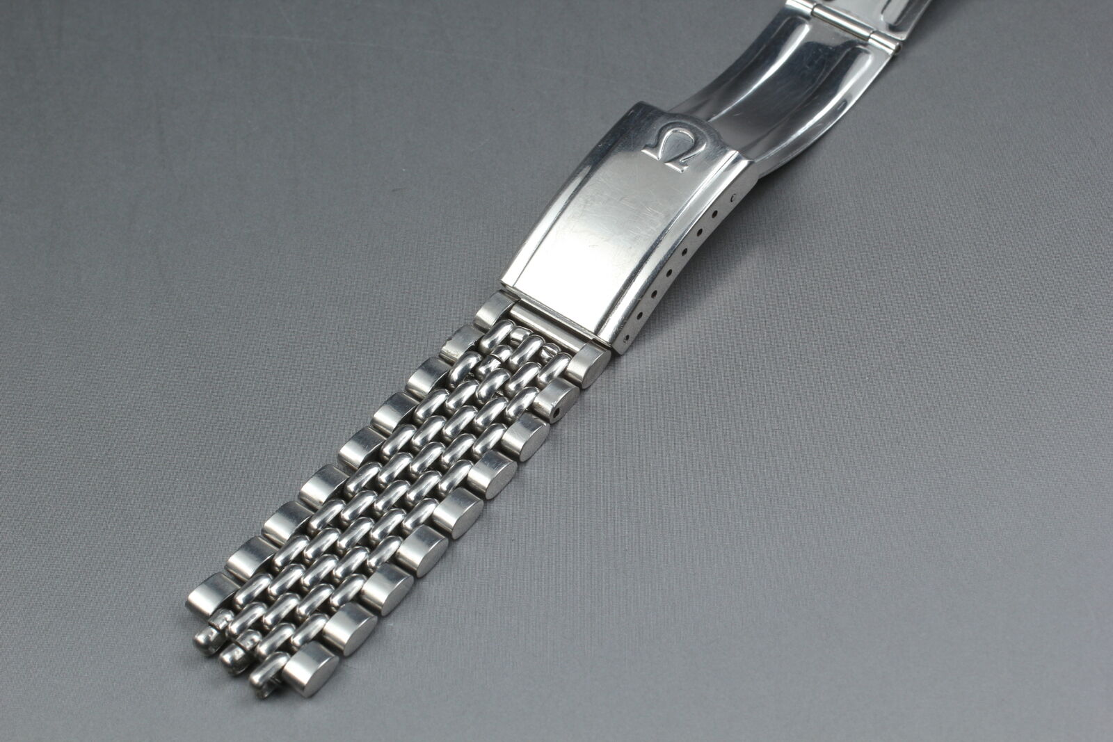 Vintage Exc+5 Omega 1502 18mm End Link 17 Beads of Rice Bracelet Stainless Steel