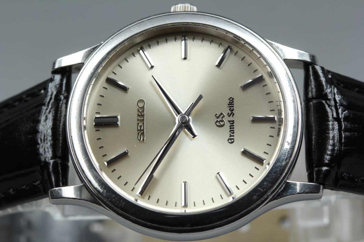 New Batt SEIKO Grand Seiko 8J55-0A10 Quartz Champagne Men's Watch 34mm JAPAN