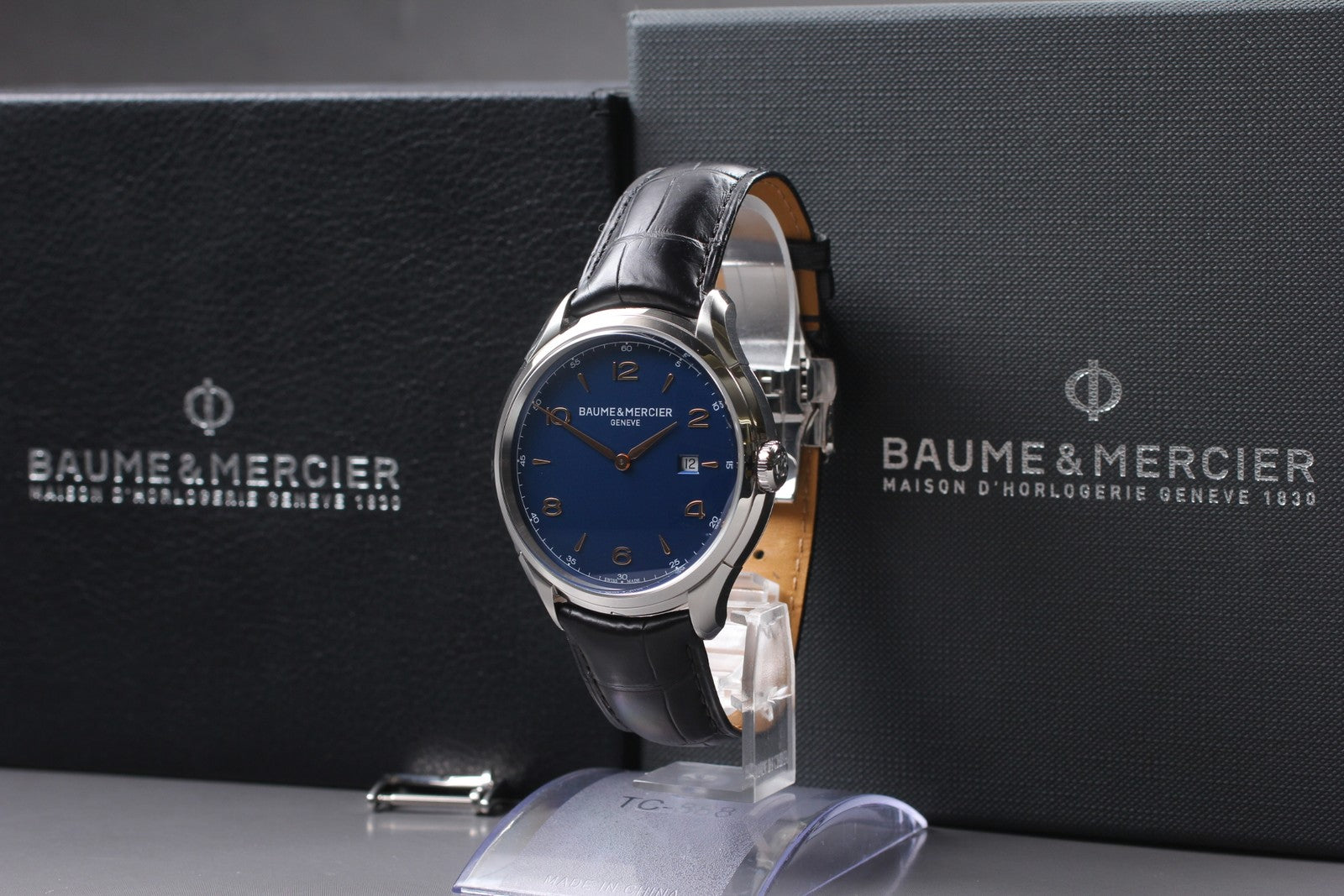 BAUME&MERCIER Clifton 65846 Quartz Blue Dial Men's Watch 45mm JAPAN Box
