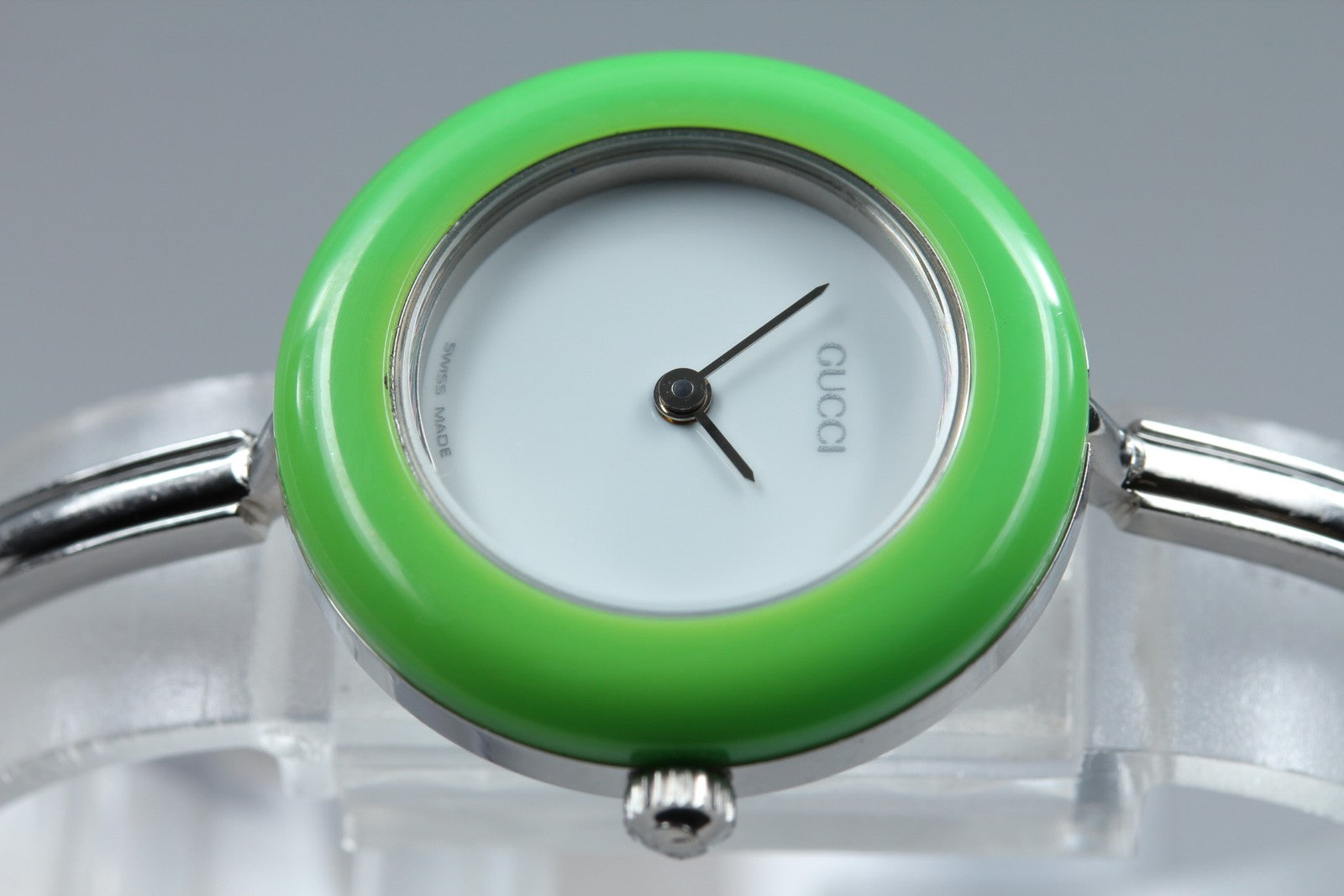 Vintage Gucci Change Bezel 11/12.2L Light Green Bezel Silver Women's Qz Watch