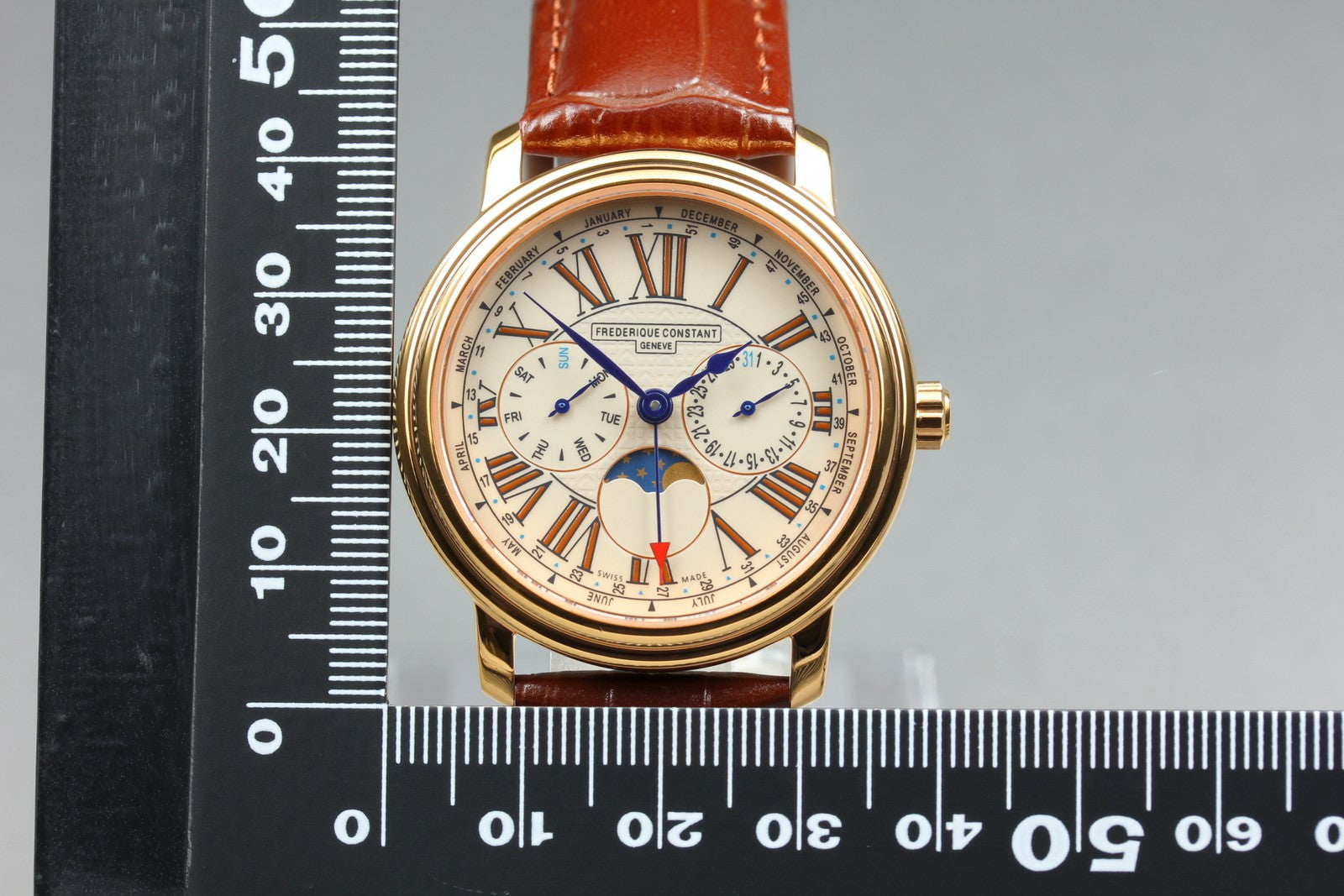 Overhauled FREDERIQUE CONSTANT FC-270X3P4/5/6 Quartz Men's Watch 38mm JAPAN