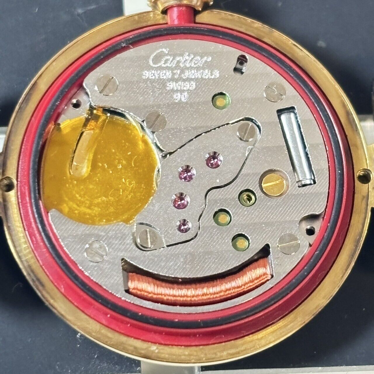 5854136