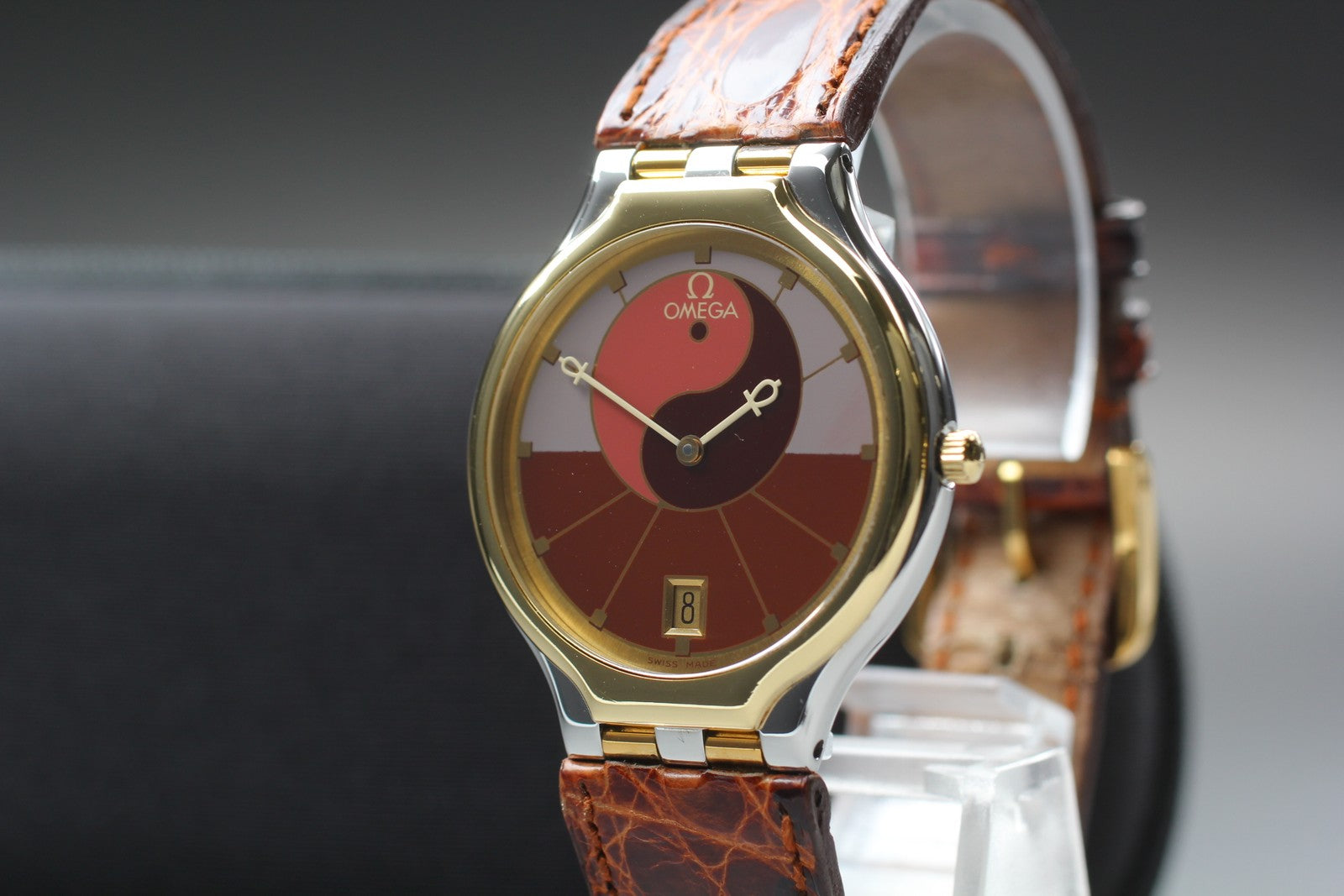 New Batt Vintage OMEGA De Ville symbol Quartz Women's Watch 31mm JAPAN Exc+5