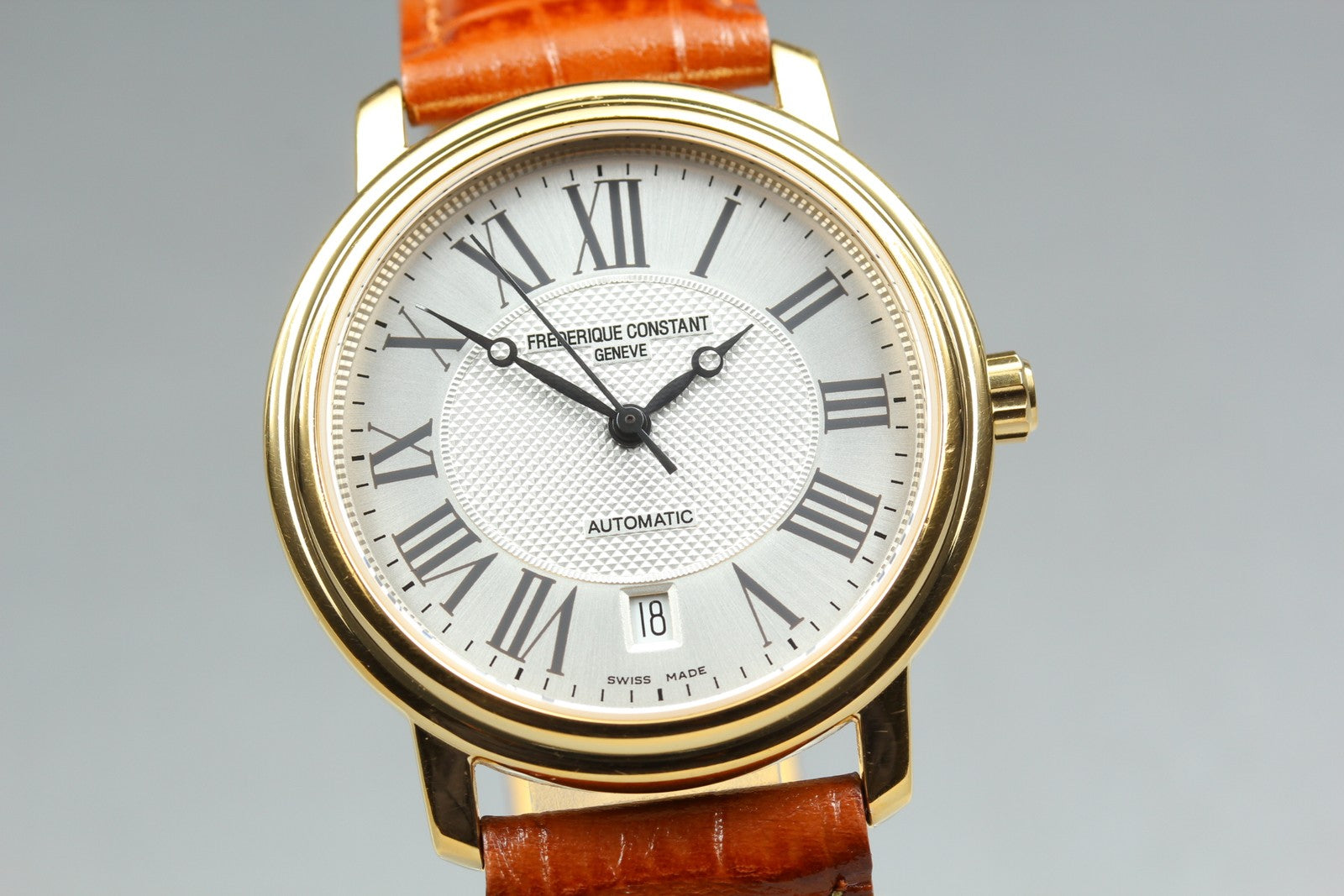 FREDERIQUE CONSTANT Geneve FC-303/310X3P5/6 Classics Automatic Men's 38mm Exc+5