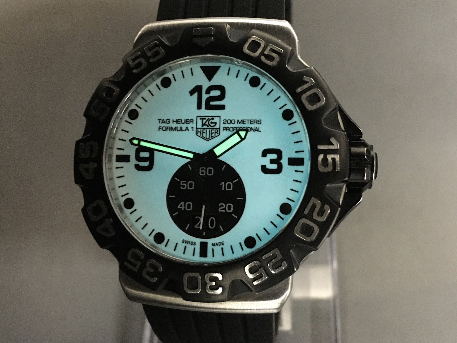Exc+5* Tag Heuer Formula 1 WAH1011.BA0854 White Quartz Men's Watch 44mm JAPAN